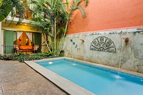 Casa Del Maya Bed & Breakfast