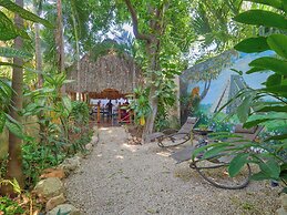 Casa Del Maya Bed & Breakfast