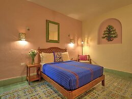 Casa Del Maya Bed & Breakfast
