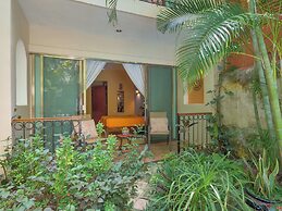 Casa Del Maya Bed & Breakfast