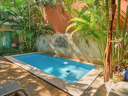 Casa Del Maya Bed & Breakfast