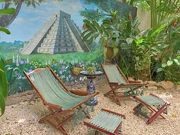 Casa Del Maya Bed & Breakfast