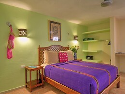 Casa Del Maya Bed & Breakfast