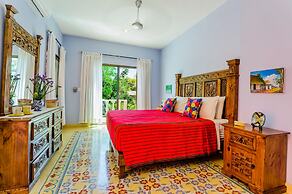 Casa Del Maya Bed & Breakfast