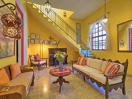 Casa Del Maya Bed & Breakfast