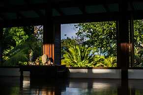 Blue Osa Beach Resort and Spa