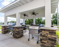 MainStay Suites Sidney - Medical Center