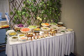 Saraya Corniche Hotel