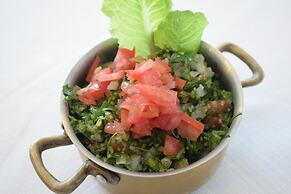 Saraya Corniche Hotel