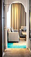 Saraya Corniche Hotel