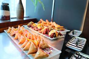 Saraya Corniche Hotel