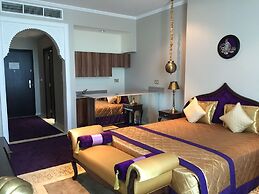 Saraya Corniche Hotel