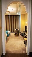 Saraya Corniche Hotel