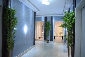 Saraya Corniche Hotel