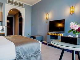 Saraya Corniche Hotel