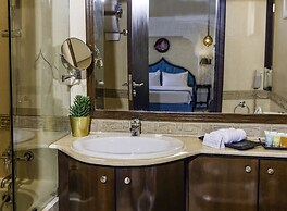 Saraya Corniche Hotel