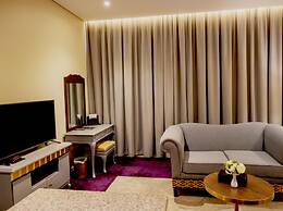 Saraya Corniche Hotel
