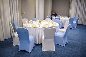 Saraya Corniche Hotel