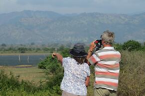 Big Game - Udawalawe by Eco Team