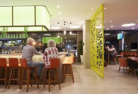 Holiday Inn Express Sydney Macquarie Park by IHG