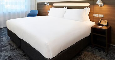 Holiday Inn Express Sydney Macquarie Park by IHG