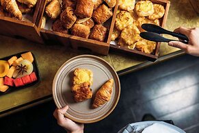 Rydges Australia Square