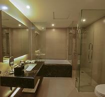 Aristo International Hotel