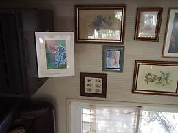 Bellscabin Guesthouse