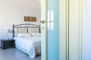 1897 Old River Mansion