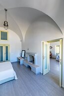 1897 Old River Mansion