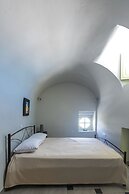 1897 Old River Mansion