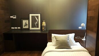 Siamese Ratchakru Residence