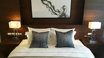 Siamese Ratchakru Residence