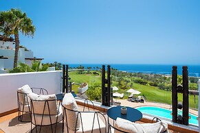 Las Terrazas de Abama Suites