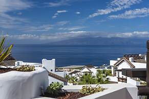 Las Terrazas de Abama Suites