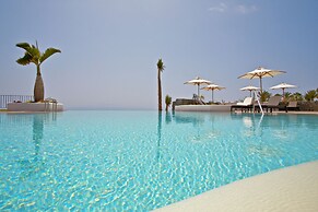 Las Terrazas de Abama Suites