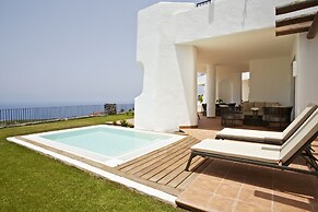 Las Terrazas de Abama Suites