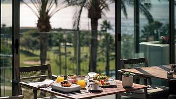 Las Terrazas de Abama Suites