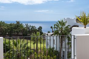 Las Terrazas de Abama Suites