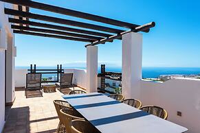 Las Terrazas de Abama Suites