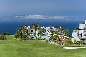 Las Terrazas de Abama Suites