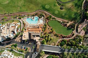 Las Terrazas de Abama Suites