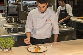 Las Terrazas de Abama Suites