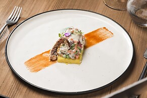 Las Terrazas de Abama Suites