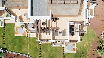 Las Terrazas de Abama Suites