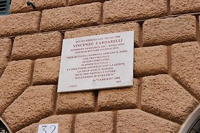 Little Rose Residence