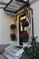 Little Rose Residence