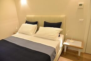 Little Rose Residence