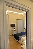 Little Rose Residence