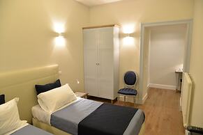 Little Rose Residence